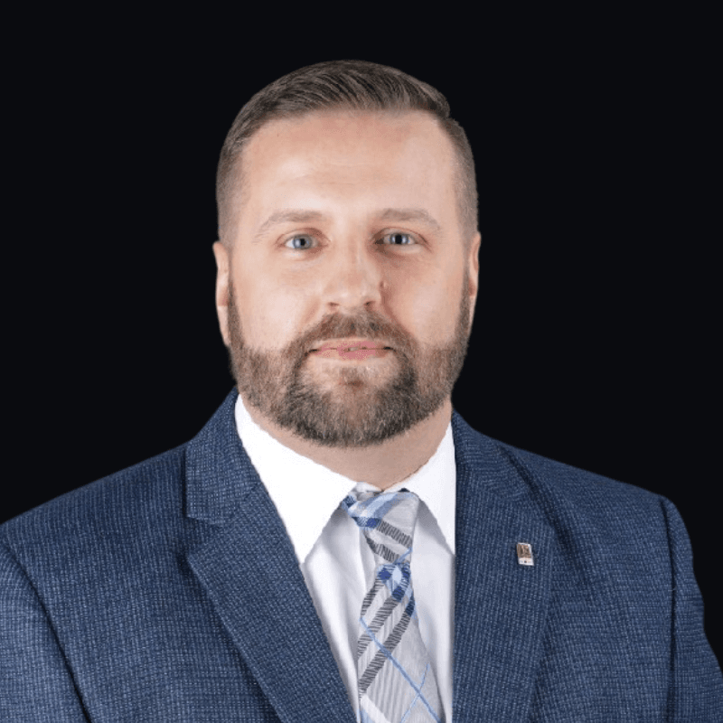 Daniel Sluss, Chief Operating Officer